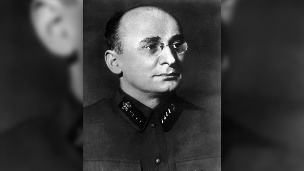 Před 70 lety byl popraven jeden z nejobávanějších mužů SSSR: Lavrentij Berija